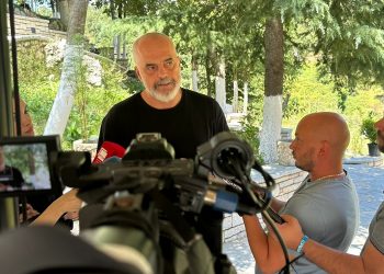 “Transformim i e-Albania brenda vitit”, Rama: Do komunikojë me qytetarët si ChatGPT