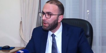 Grupi i Bardhit në Gjykatë, kërkon çregjistrimin e Bashës si kryetar