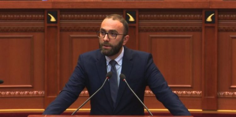“Një familje e tërë në Prokurorinë e Tiranës”, Bardhi: Kemi drejtësinë e mikut dhe shokut