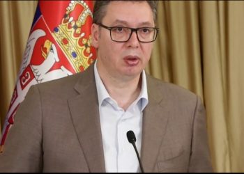 Deputeti britanik: Vuçiç na kërcënoi, të thirret ambasadori serb, të shpjegojë deklaratat