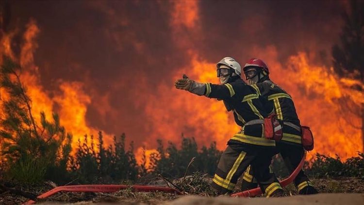 Zjarret në Itali, tre të moshuar humbasin jetën