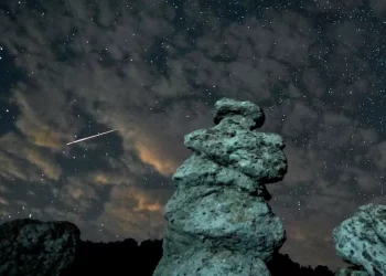 Shiu vjetor i meteorëve ‘Perseid’, BBC publikon pamjen nga Parku Kombëtar i Shebenikut