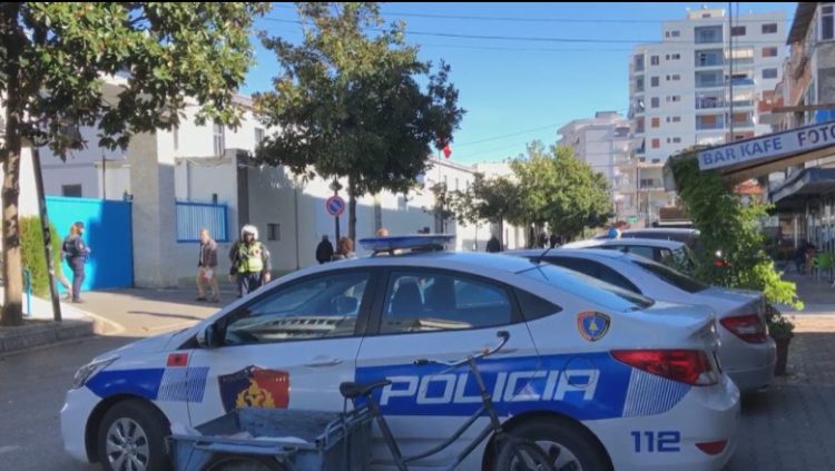 Aksidenti në Sarandë, policia jep detajet: Automjeti drejtohej nga një 17-vjeçar