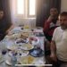 Gazetari publikon foton: Tahiri në tavolinë me Bajrin dhe Balilin brenda qelisë
