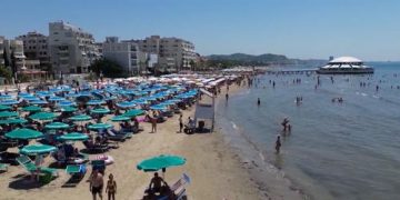 Pas të mërkurës nis vala e të nxehtit, Sinoptikanët: Temperaturat do të arrijnë në…