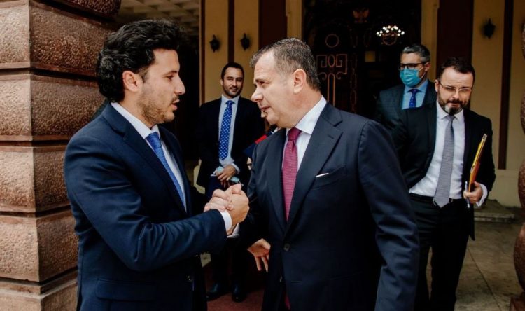 Radhë kilometrike në Hanin e Hotit/ Balla flet me Abazoviç, normalizohet situata