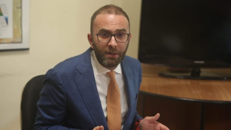 “Peleshi të japë dorëheqjen”, Bardhi: Ai e dinte që në repartet ushtarake mbillej drogë