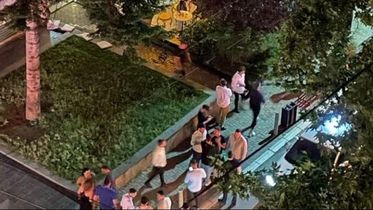Sherr me armë në një lokal në qendër të Prishtinës, 17 të plagosur