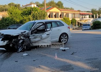 “Audi” përplaset me kamionçinën, përfundojnë në spital dy shoferët
