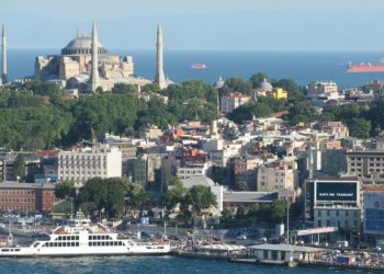 I nxehti ekstrem, në Turqi regjistrohet temperatura mbi 49 gradë