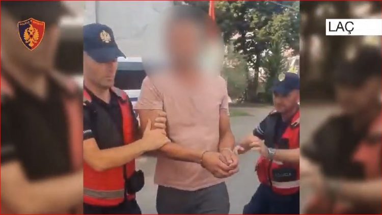 Zjarri në Laç, policia: 41-vjeçari i vuri flakën teksa po digjte mbeturinat