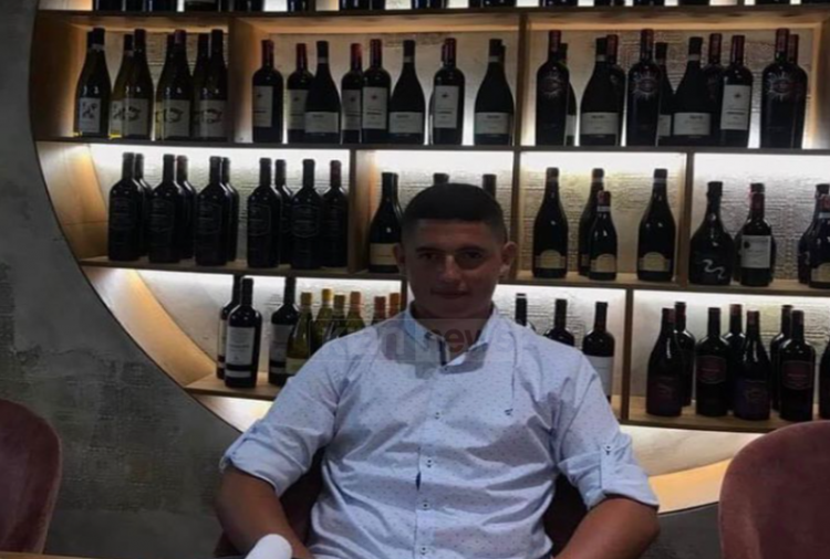 Ky është 17-vjeçari që humbi jetën në Sarandë