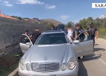 Shpërndante kokainë në lokalet e natës në Sarandë, arrestohet 21-vjeçari