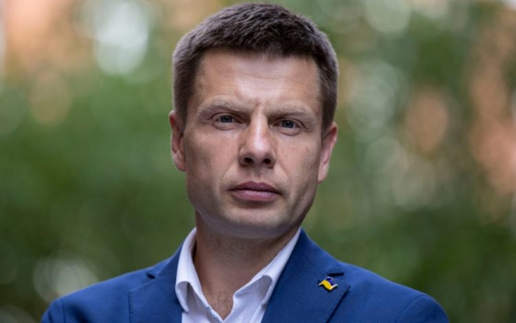 Takimi Zelensky- Vuçiç, deputeti ukrainas: S’duhet ta tërheqim Serbinë në anën tonë