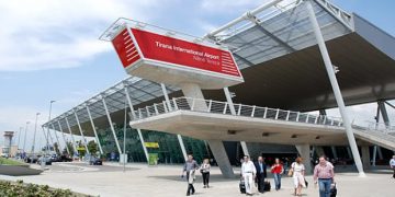 TIA-qytetarëve: Nga sot deri më 10 shtator, paraqituni 3 orë para në Rinas për check-in