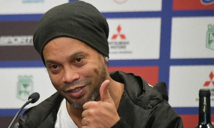 Ronaldinho akuzohet për mashtrim në Brazil