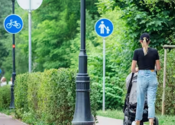 E reja aplikon për punë si dado, i ofrojnë 200 euro në orë për të pastruar me rroba seksi