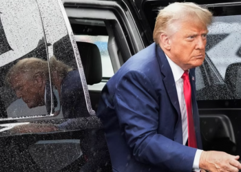 A duhet të transmetohen në televizion gjyqet e ish-presidentit Trump?