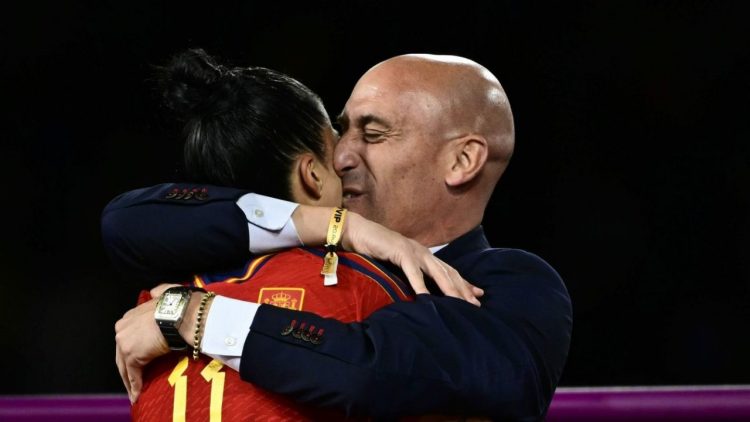 Puthi futbollisten, Prokuroria nis hetimet ndaj kreut të Federatës për abuzim seksual