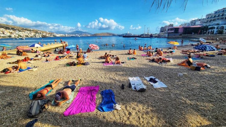“Si njëherë e një kohë”, kryeministri Rama publikon foton nga plazhi i Sarandës