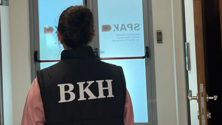BKH zbarkon në Agjencinë Kombëtare të Mjedisit, sekuestrohen celularët e dy drejtuesve të lartë