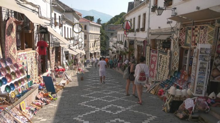 Kryeson kalaja e Gjirokastrës, mbi 458 mijë persona vizituan sitet kulturore në vend