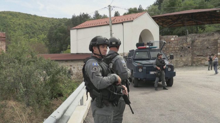 Kosova dorëzon trupat e 3 terroristëve të vrarë në Banjskë