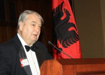 Ndërron jetë nobelisti shqiptaro-amerikan Ferid Murad