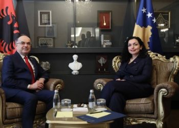 Vjosa Osmani do të vijë në Tiranë, zbardhet axhenda e takimit me presidentin Begaj
