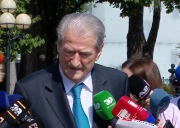 Berisha i përgjigjet pozitivisht ftesës së Bardhit: Do marrim pjesë në takim