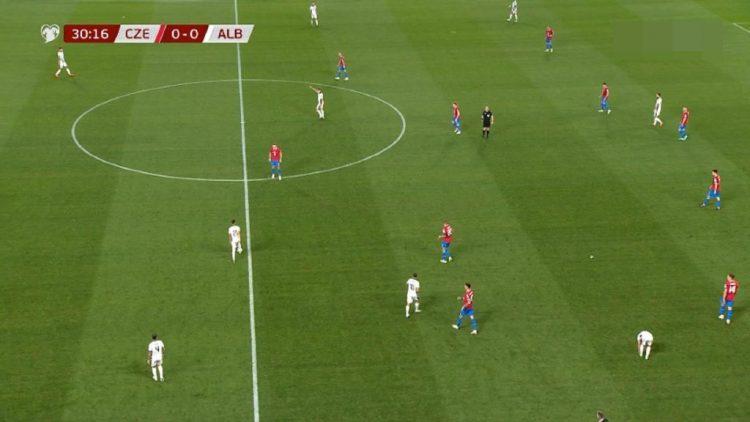Super gol i Bajramit, Shqipëria barazon Çekinë