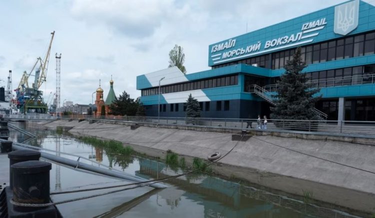 Rusia vazhdon sulmet ndaj porteve ukrainase, lëshon dronë e dhjetëra raketa