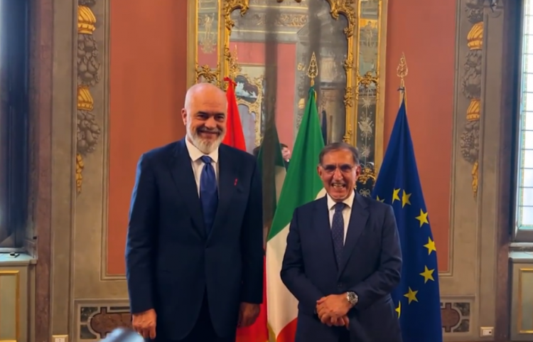 Rama në Romë, takohet me Presidentin e Senatit të Italisë