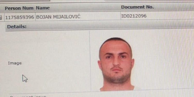 Sveçla publikon foton: Një nga sulmuesit e vrarë serbë, truproja e Aleksandër Vulin