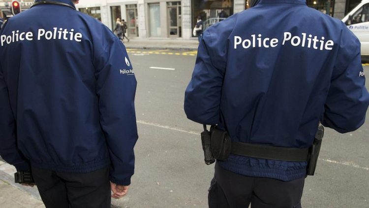 Dhunoi një prostitutë/Merret peng i mituri shqiptar në Bruksel, u tërhoq zvarrë me makinë