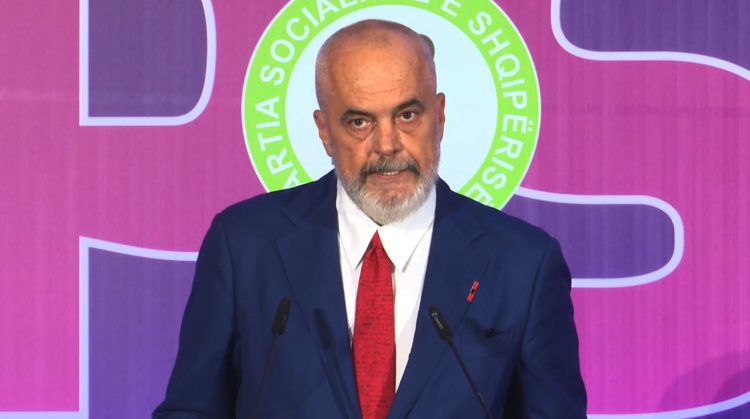 Rama: 5 vitet e ardhshme, sprovë e vërtetë zjarri për Shqipërinë turistike