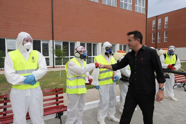 Dezinfektimi në shkolla, Veliaj: Sigurojmë higjienë maksimale për nxënësit e Tiranës