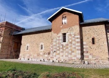 Njësia Speciale ndërhyn në Manastirin ku strehohen terroristët