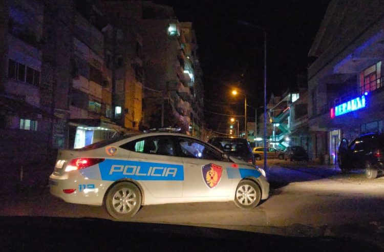 Efektivi u qëllua me armë zjarri, Policia në kërkim të autorit: Kemi bllokuar rrugët
