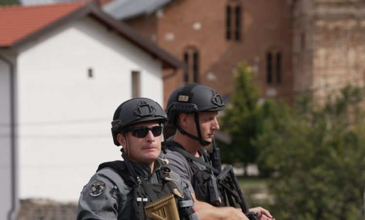 Policia speciale rrit praninë në veri pas sulmit në Banjskë