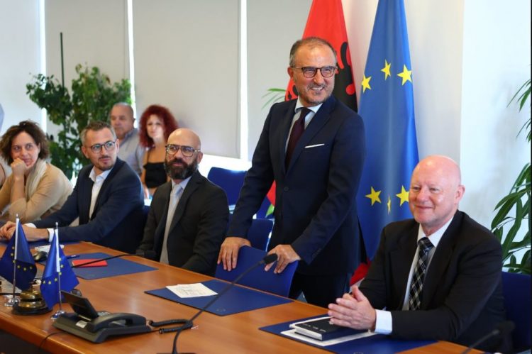 Luigi Soreca rikthehet në Tiranë, do jetë ambasadori i komanduar i BE-së