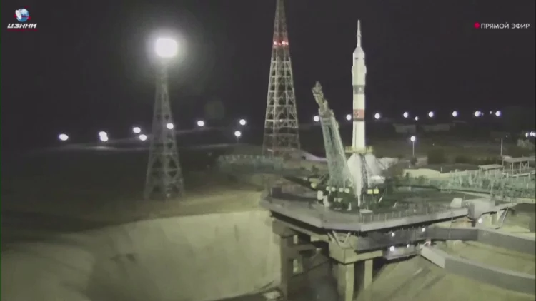 Rusët dhe amerikanët së bashku drejt stacionit hapësinor