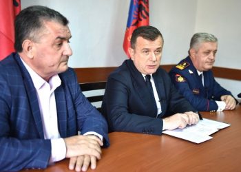 Balla takim me strukturat e policisë në Rrëshen: Rrisni kontrollet në territor