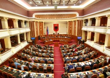Zbardhet draft rezoluta konsensuale për Kosovën: Hetim ndërkombëtar për 24 shtatorin!