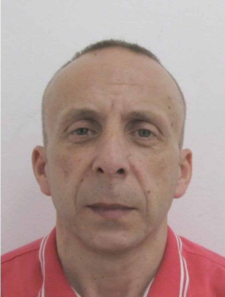 Ky është shefi i komisariatit të Laçit, u arrestua nga Policia pasi mbështeste grupet kriminale