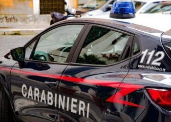 Itali/ Hyri për të vjedhur, 35-vjeçari bie nga kati i pestë i pallatit