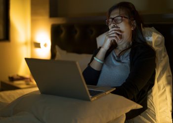 Sa kohë mund të qëndroni pa gjumë?