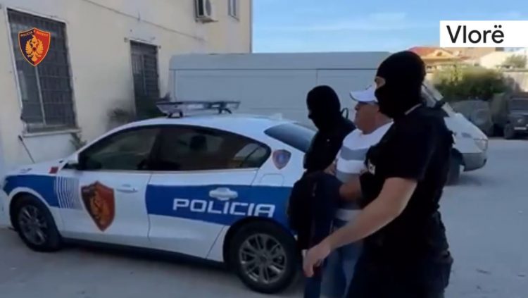 I dënuar me mbi 19 vite burg në Itali, arrestohet 53-vjeçari në Vlorë
