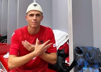 “Nuk kam pasur as taka futbolli”, flet Jasir Asani: Pagesat ja dorëzoj babait
