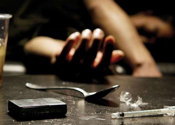 Përdoruesit e drogës, të prirur për t’u përfshirë në krime